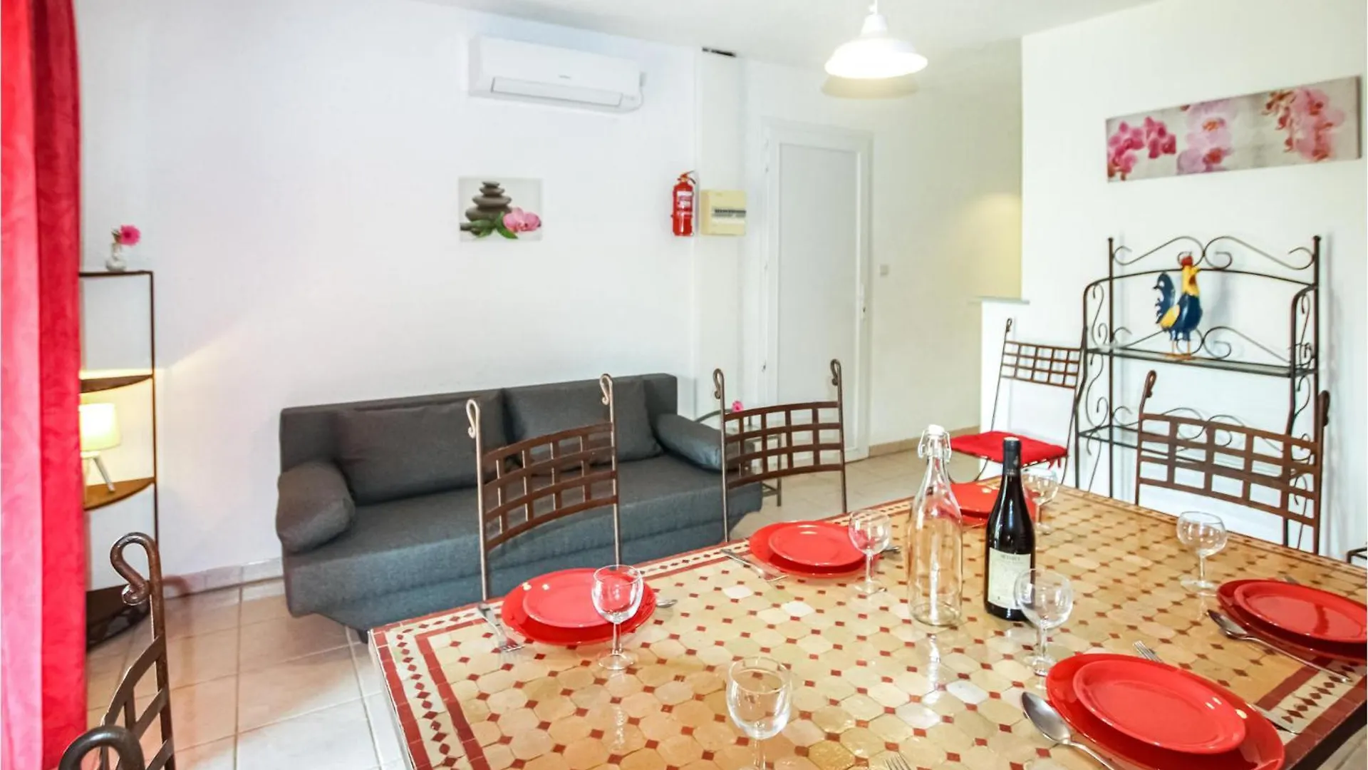 Beautiful Home In Grospierres With Wifi France