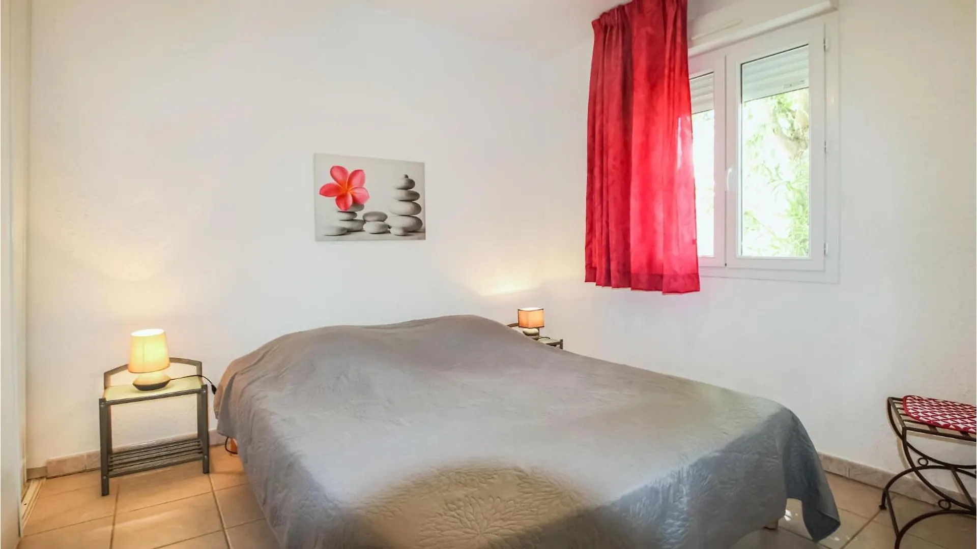 Beautiful Home In Grospierres With Wifi Holiday home